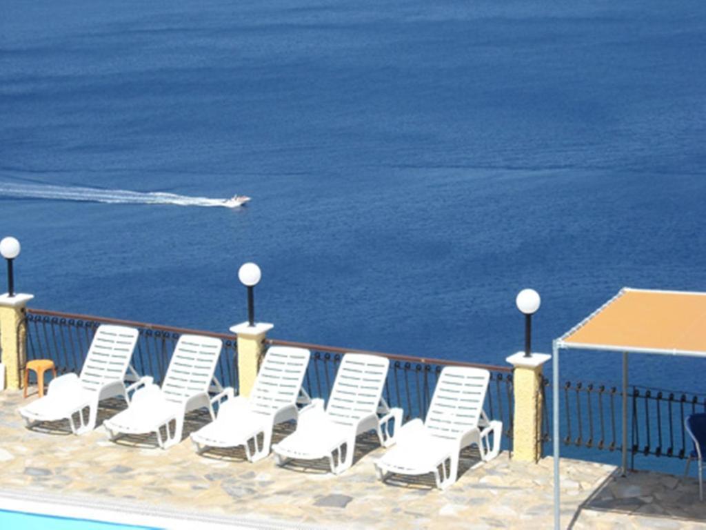Blue Beach Agios Nikolaos  Exterior foto